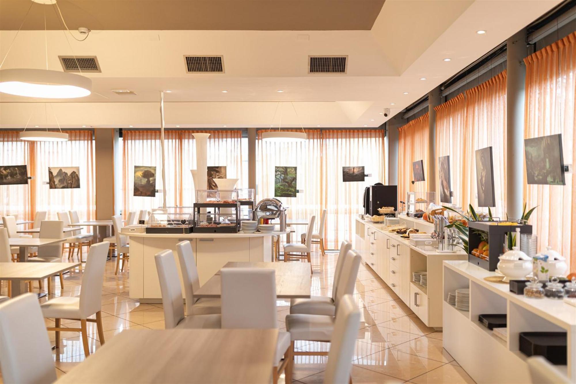 Noventa Hotel Noventa di Piave Esterno foto