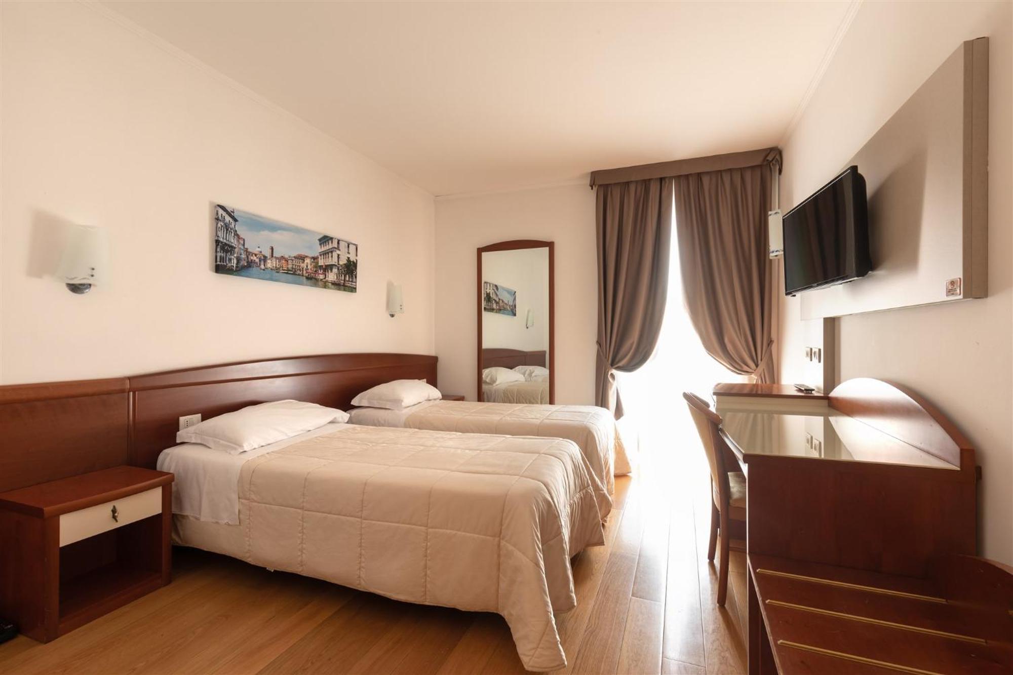 Noventa Hotel Noventa di Piave Esterno foto