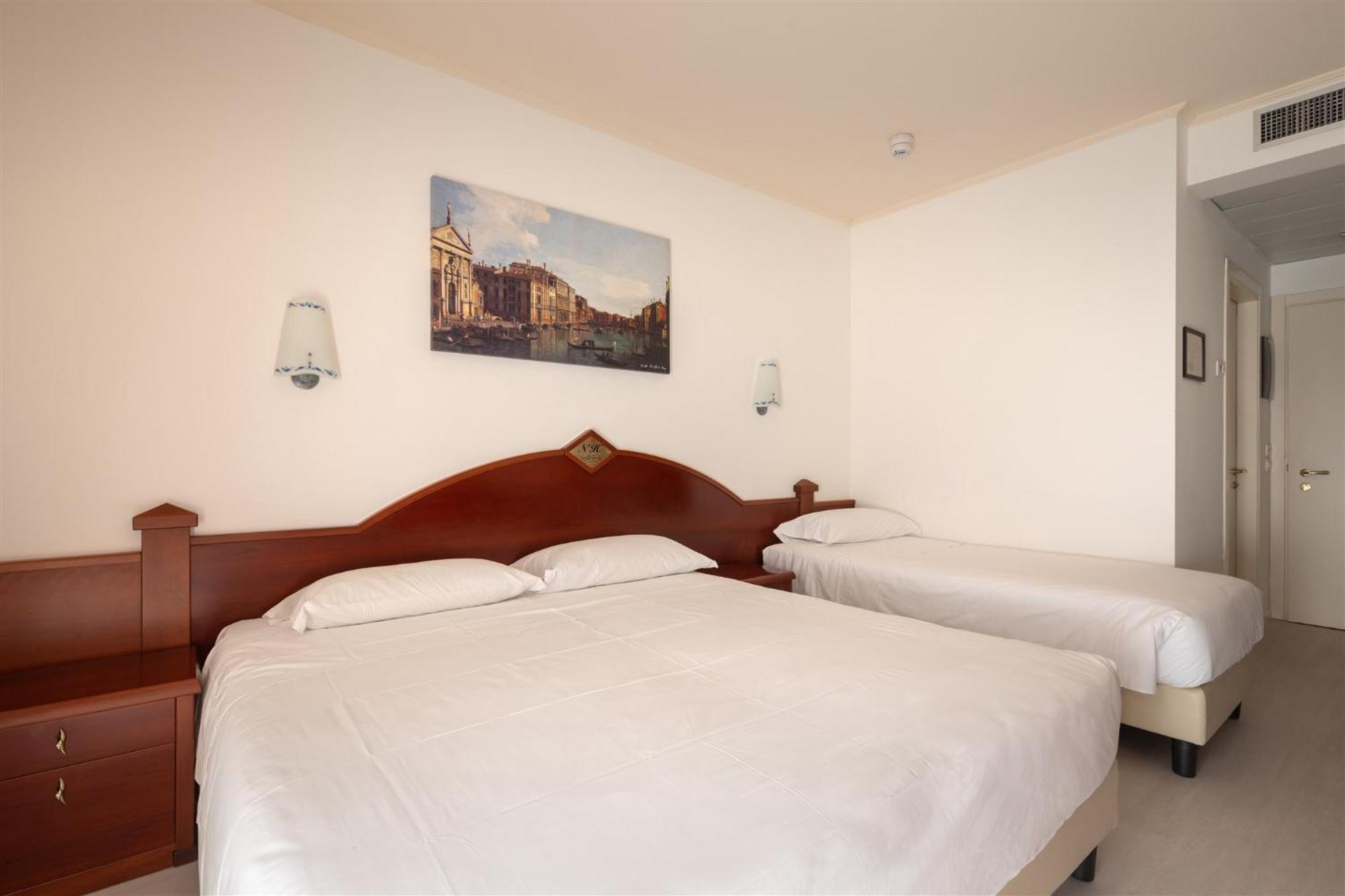 Noventa Hotel Noventa di Piave Esterno foto