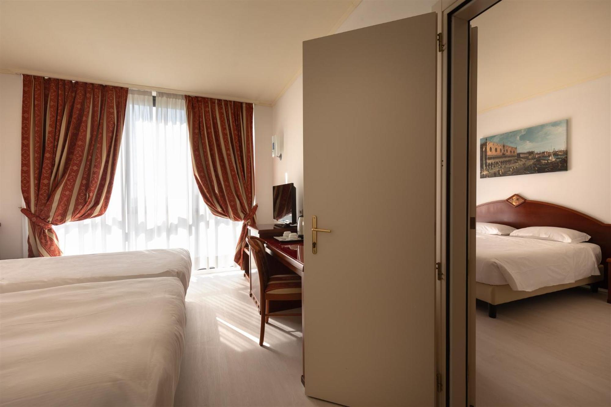 Noventa Hotel Noventa di Piave Esterno foto