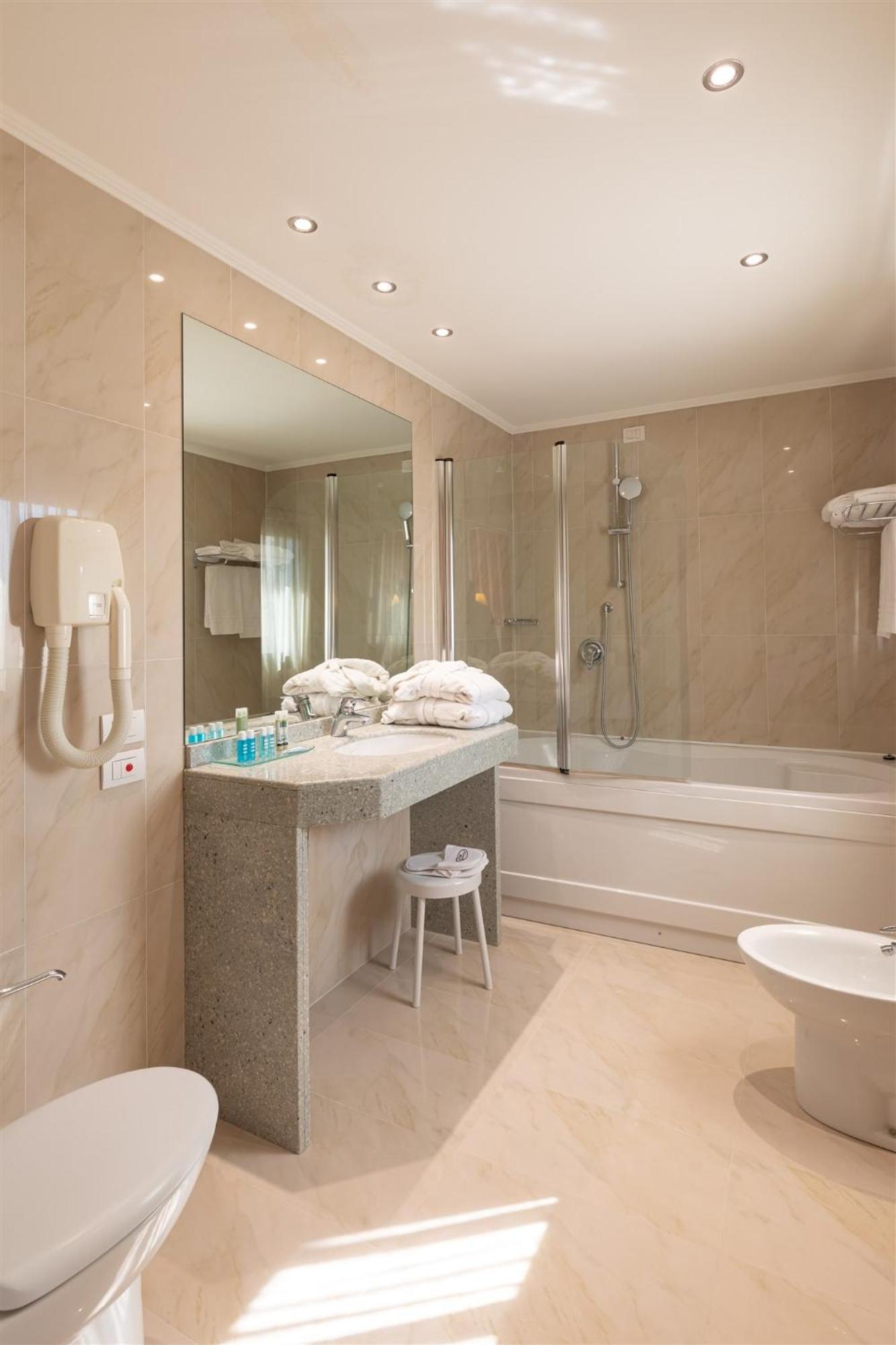 Noventa Hotel Noventa di Piave Esterno foto