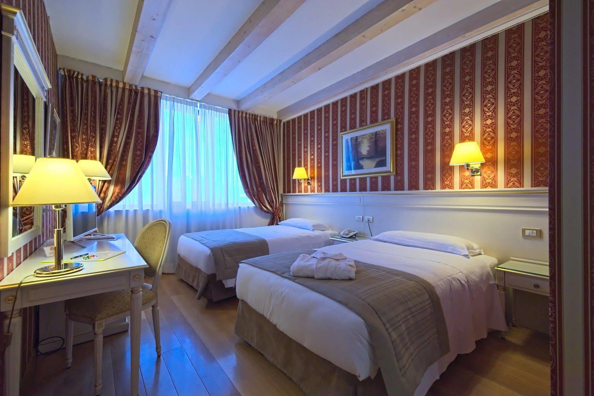 Noventa Hotel Noventa di Piave Esterno foto